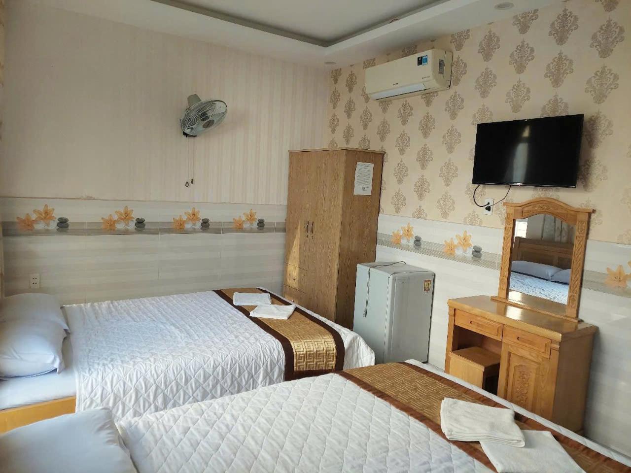 Motel Thuy Tien Вунгтау Экстерьер фото